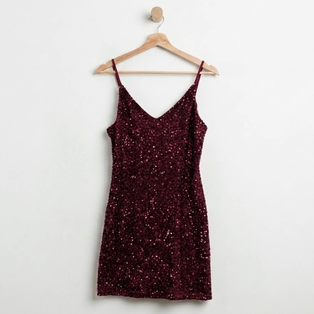 Abound Maroon Sequin Micro Dress M Vampy Grunge Party Holiday Vampire Going Out
